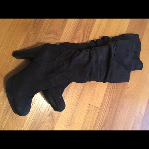 Platform boots. Suede gathered. - Picture 1 of 5